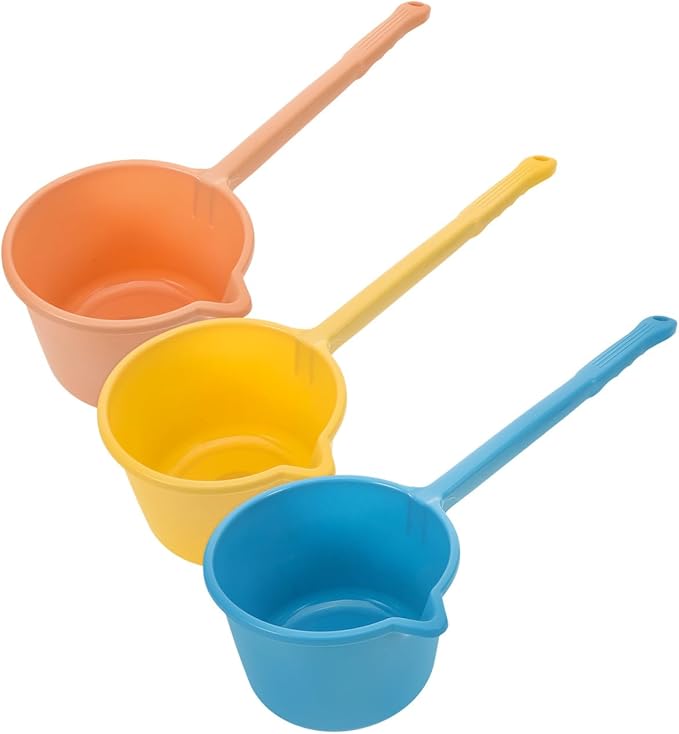 3pcs Long-handled Water Ladle for Kitchen Bathing Water Scoop Multipurpose Dipper for Gardening Home Use and Outdoor Activities