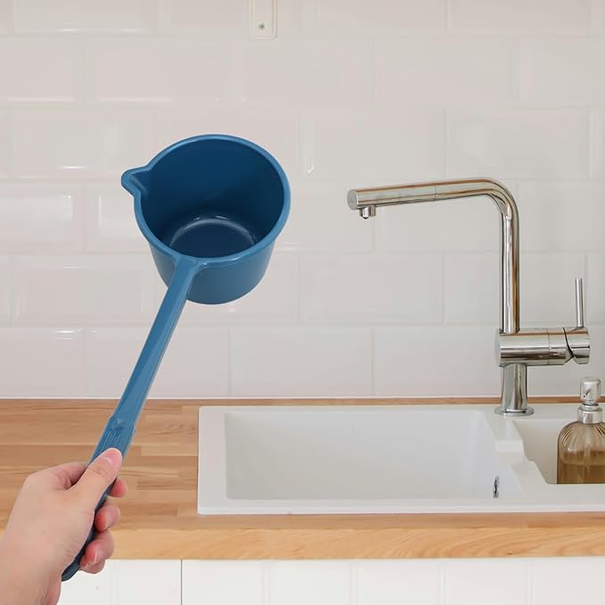 Long Handle Water Scoop Heavy Duty Plastic Ladle for Shower Kitchen Use