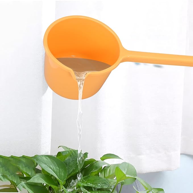 Water Ladle with Long Handle Lightweight Plastic Water Scoop for Bathing Plant Watering Kitchen Bathroom Ladle Convenient Daily Use Storage Design